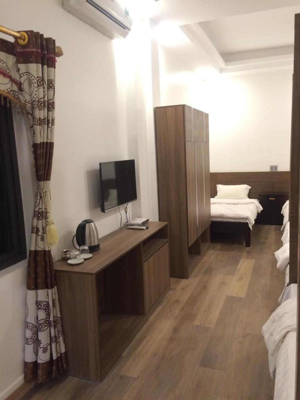 Khai Hoan Hotel Донґван Екстер'єр фото